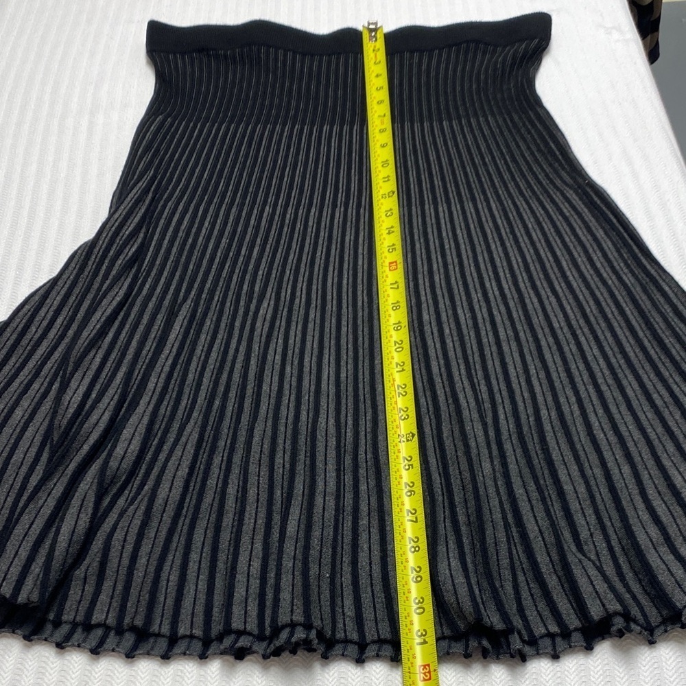 Max Studio A-Line Pleated Knit Midi Skirt Academia Winter Black Gray Size XL-1X - Picture 10 of 11